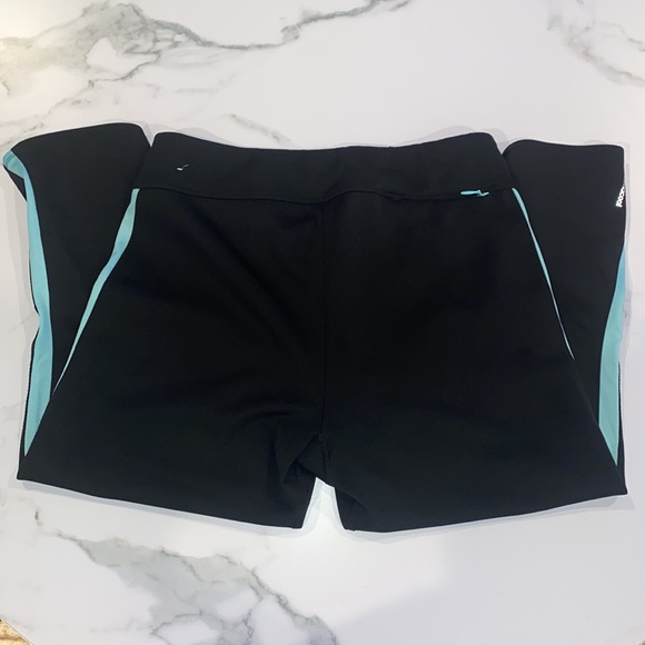 ‼️SALE‼️ ADDIDAS CLIMALITE CAPRIS LEGGINGS - Picture 2 of 7